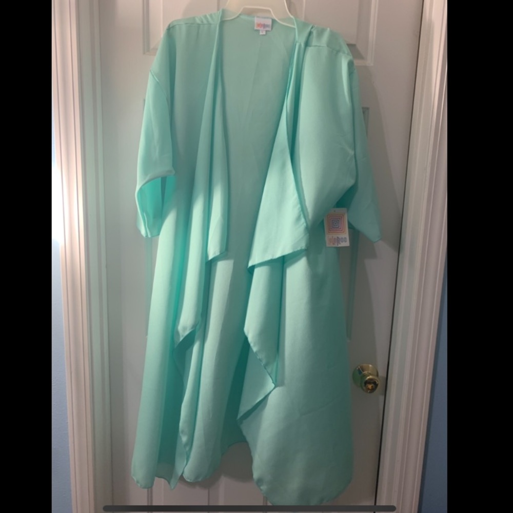 LuLaRoe Shirley